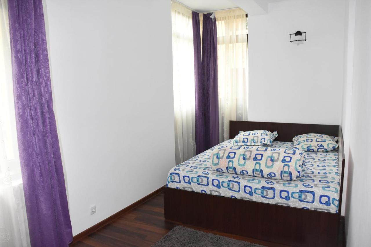 Hotel Apartament Eldya Comfort&Suites Предеал Екстериор снимка